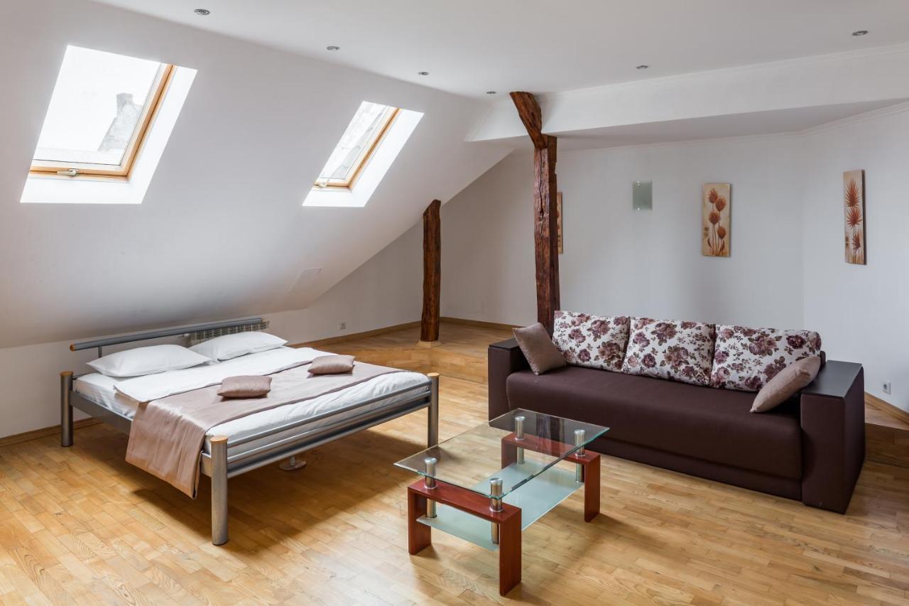 Ferienwohnung Romari Два Поверхи Lemberg Exterior foto