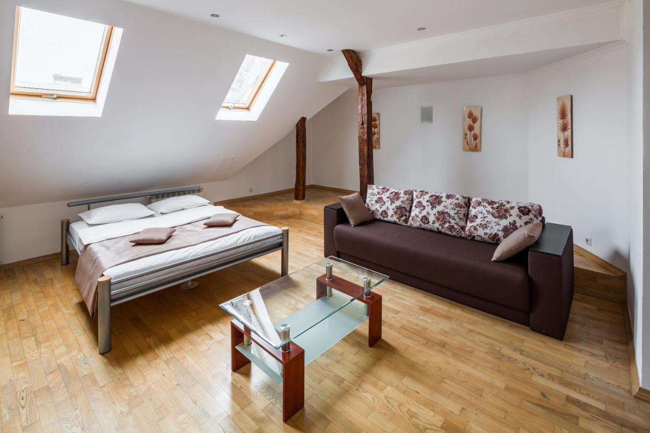 Ferienwohnung Romari Два Поверхи Lemberg Exterior foto