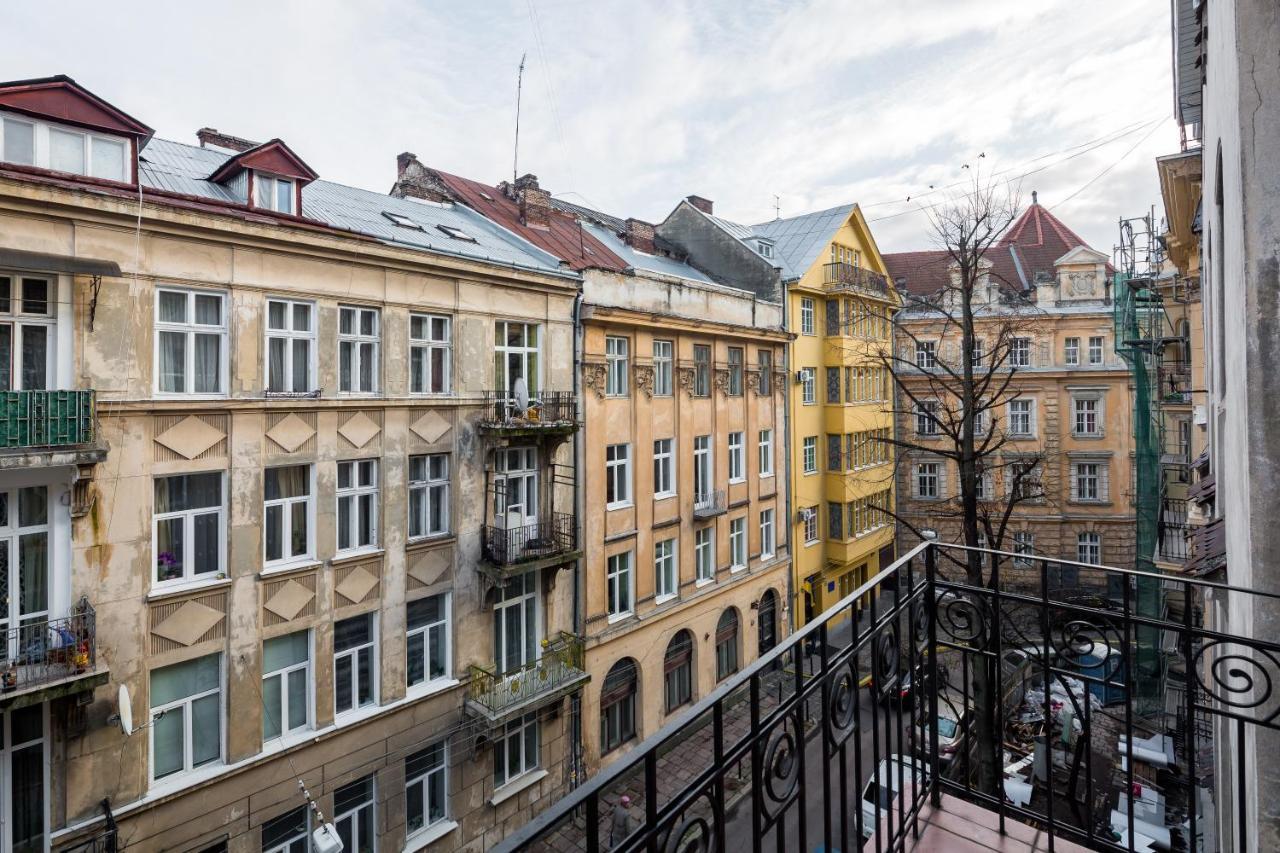 Ferienwohnung Romari Два Поверхи Lemberg Exterior foto